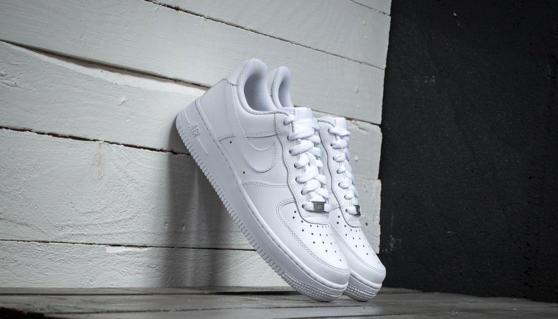 nike air force 1 07 premium white