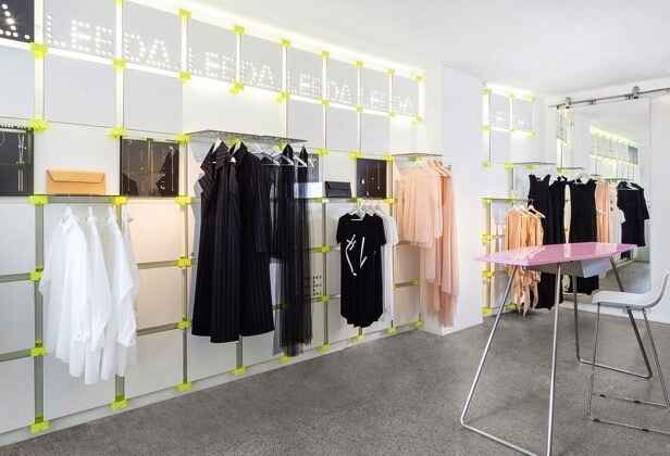 prodejna Leeda Fashion Store