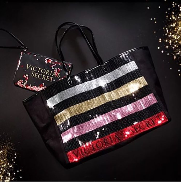 Victoria´s Secret Black friday blink kabelka + sequin pouch - GLAMI.cz - What Is The Victorias Secret Black Friday Tote And Pouch
