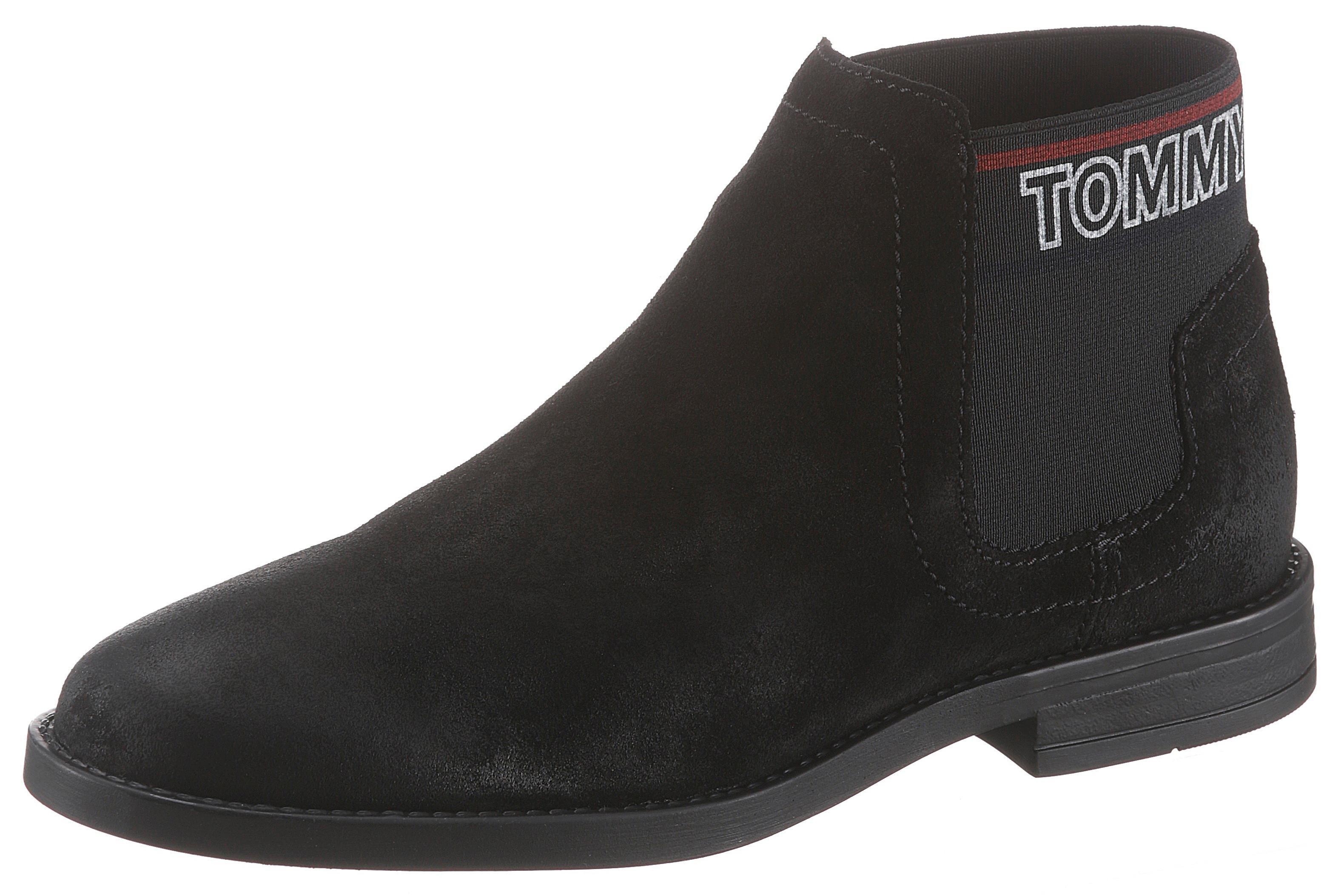 Kotníkové boty s pružným pásem tkaniny na stranách Tommy Jeans z velurové  kůže a textilu. černá - GLAMI.cz