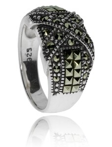 SilverRepublic Stříbrný prsten zdobený markazity - dvě linie přes sebe - Velikost 52