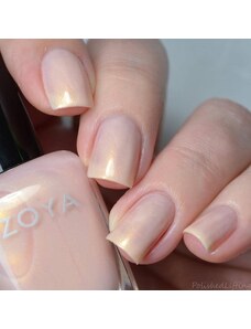 Zoya Lak na nehty 15ml 445 ERIKA