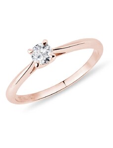 Jemný prsten v růžovém zlatě s briliantem KLENOTA K0497014
