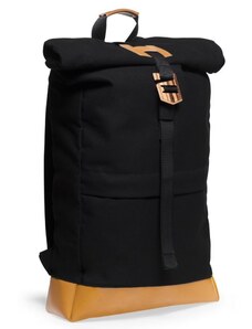 BeWooden Praktický černý batoh s dřevěným detailem Lini Rollup