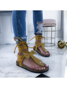 instamo. Žluté trendy sandálky
