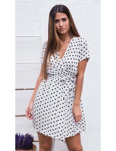 krátké šaty s puntíky