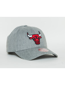 Kšiltovka Mitchell & Ness Team Logo Low Pro Chicago Bulls Grey Snapback