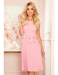 NUMOCO Světle růžové šaty s plisovanou sukní CELESTE Světle růžová