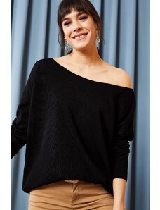 Olalook Dámský černý svetr s volným pleteným výstřihem Olalook
