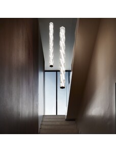 Slamp Hugo vertical, designové závěsné svítidlo, 20W LED 3000K, prisma, délka 100cm