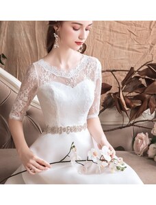 Donna Bridal krajkové svatební šaty s 3/4 rukávy a ozdobným páskem
