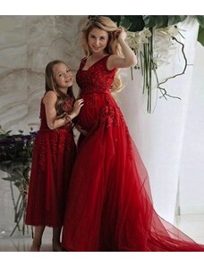 Donna Bridal stejné šaty pro maminku i dcerku