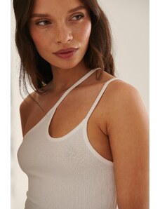 NA-KD Trend Asymmetric Strap Rib Singlet