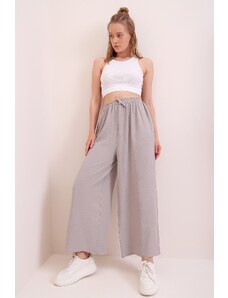 Trend Alaçatı Stili Women's Gray Elastic Waist Comfort Fit Aerobin Trousers
