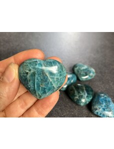 Svět minerálů Apatit srdce