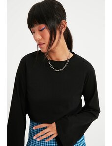 Černé dámské tričko se zvonovým rukávem Trendyol - Dámské