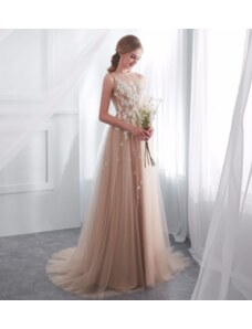 Donna Bridal romantické šaty s krajkovým živůtkem a s hvězdičkami na sukni