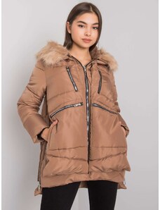 Fashionhunters Dámská velbloudí zimní bunda s kapucí