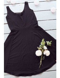 Kombinuj Áčkové šaty Black - Jako máma