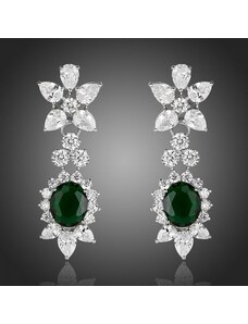 Zelené šperky k čiernym satám