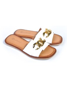 Elegantní pantofle s výraznou sponou La Pinta 0179-11200 bílá