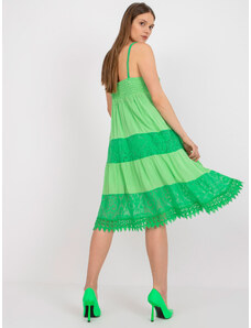 Fashionhunters Zelené viskózové šaty z OH BELLA