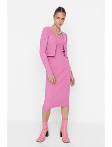 Trendyol Růžová Růžová Vypasovaná Midi Pletenina Cardigan Šaty Oblek
