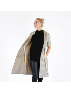 Lehký béžový kabát | Lightweight Beige Coat