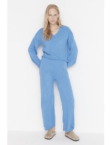 Trendyol Blue V-Neck Sweater Top-Upper Suit