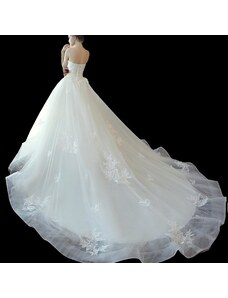 Donna Bridal nádherné svatební šaty s motýlky a krajkou na sukni s vlečkou + SPODNICE ZDARMA