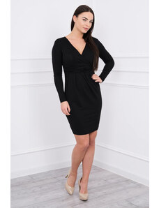 K-Fashion Přiléhavé šaty s výřezem pod prsy černé barvy