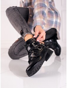 PK Módní kotníčkové boty černé dámské na plochém podpatku