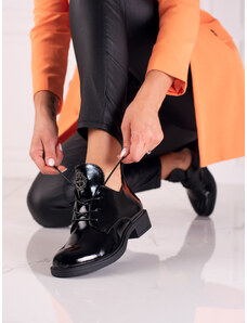 Elegantní černé lakované kotníkové boty Vinceza