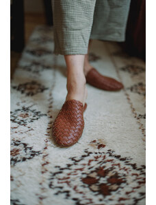 The Simple Folk The Woven Mule