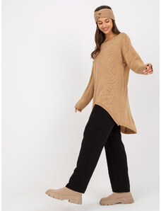 Fashionhunters Oversize velbloudí svetr s delším zadním dílem OH BELLA
