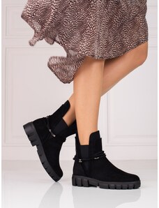VINCEZA Trendy dámské černé kotníčkové boty na plochém podpatku