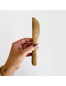 Madam Stoltz Dřevěný nůž Mango Wood 18 cm