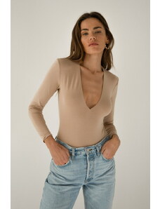 Saint Body V Neck Bodysuit - Nude