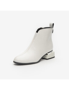 Bílé kotníkové boty s ozdobným podpatkem