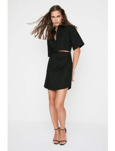 Trendyol Limitovaná edice Černá A-linie Okno Detailní Košilový Límec Mini Tkané šaty