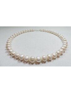 Náhrdelník z bílých perel (buton)