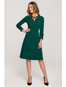 Elegantní šaty s vázačkou Style S325 zelené