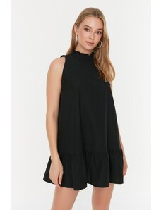 Trendyol černé tkané šaty Relaxed Fit Mini bez rukávů