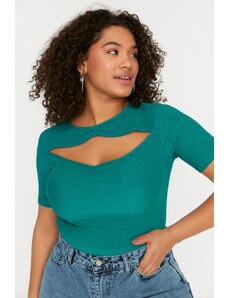 Trendyol Curve Emerald Green Knitted Cutout Detailed Blouse