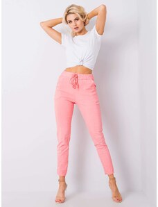 Fashionhunters Lehké korálové kalhoty z látky Marisa