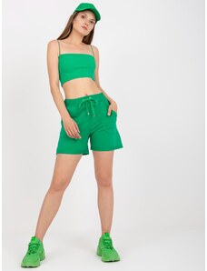 Fashionhunters Základní zelené šortky s vysokým pasem