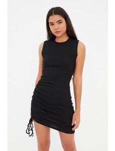 Trendyol Black Crew Neck Body Fitted Collected Detail Ribbed Flexible Mini Pletené šaty