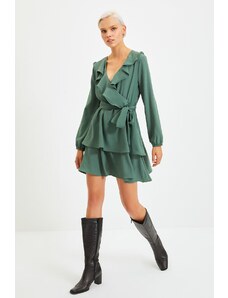 Trendyol zelené tkané šaty s páskem