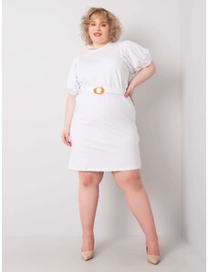 Fashionhunters Bílé šaty plus velikosti s ozdobnými rukávy