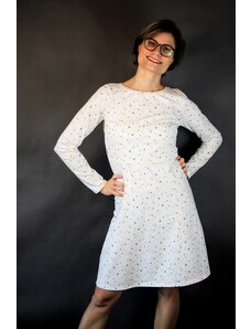 Kojicí šaty Vanessa Oriclo - bílé se srdíčky